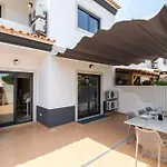Magnolia O House By Ici