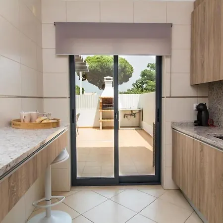 Magnolia O House - Pool View & Privat Garden & Garage
