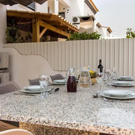 Magnolia O House - Pool View & Privat Garden & Garage Villa *