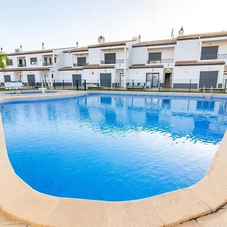 Magnolia O House - Pool View & Privat Garden & Garage * Albufeira