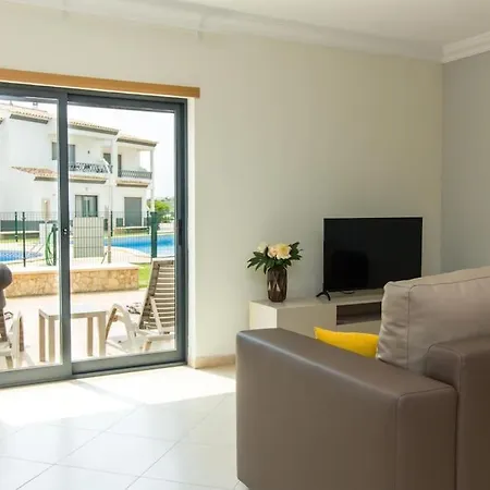 Villa Magnolia O House - Pool View & Privat Garden & Garage
