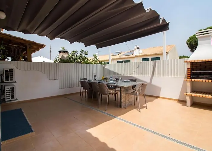 Villa Magnolia O House By Ici Albufeira